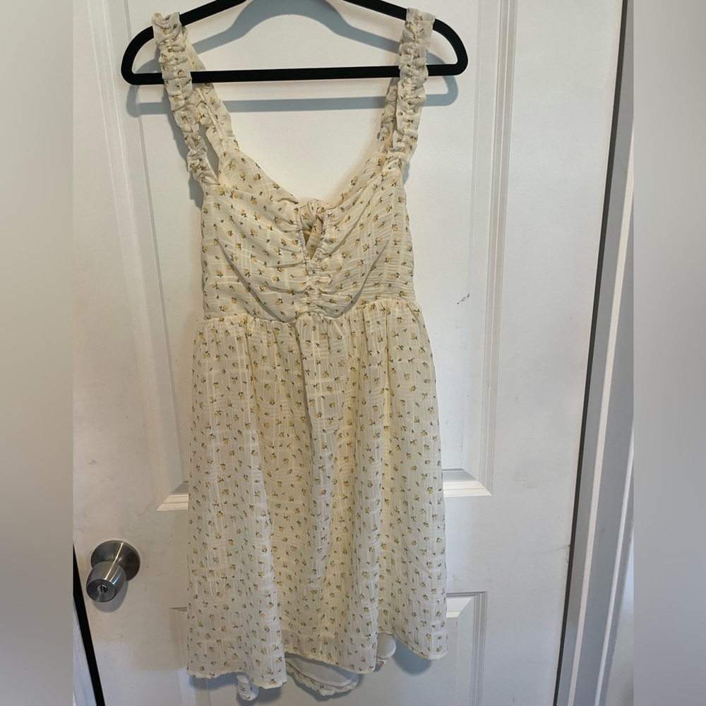 Storia Floral Dress with Yellow Accents‎ Size Medium